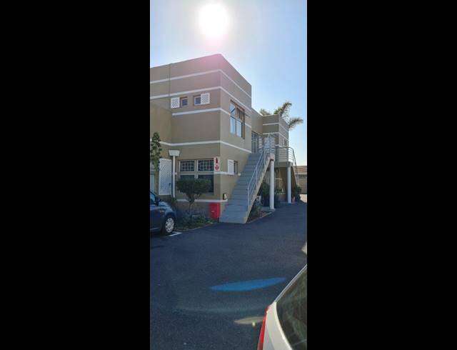 1 BEDROOM APARTMENT FOR SALE IN TABLE VIEW